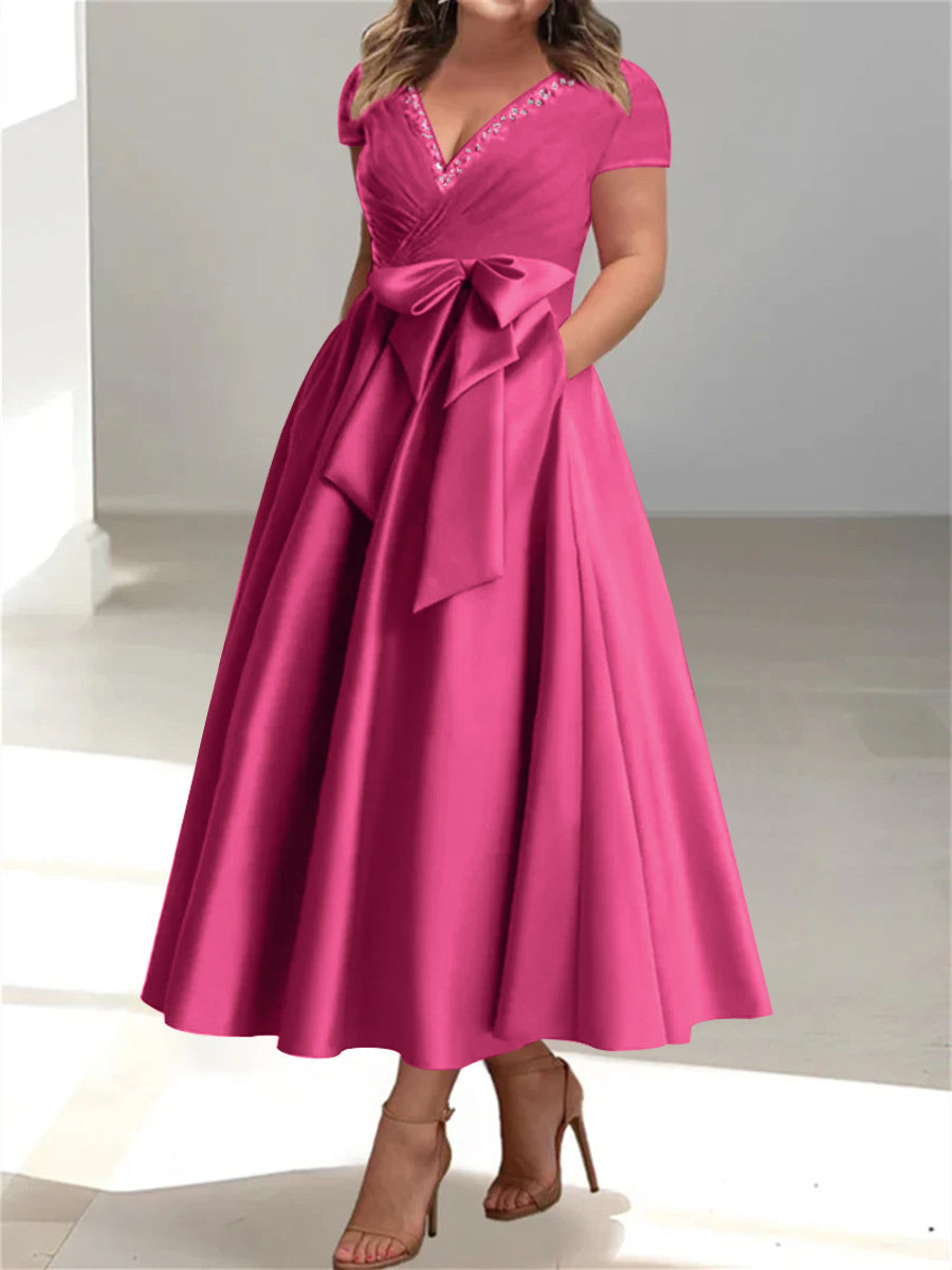 A-Line/Princess V-Neck Plus Size Mother of the Bride Dresses with Pockets & Ruffles