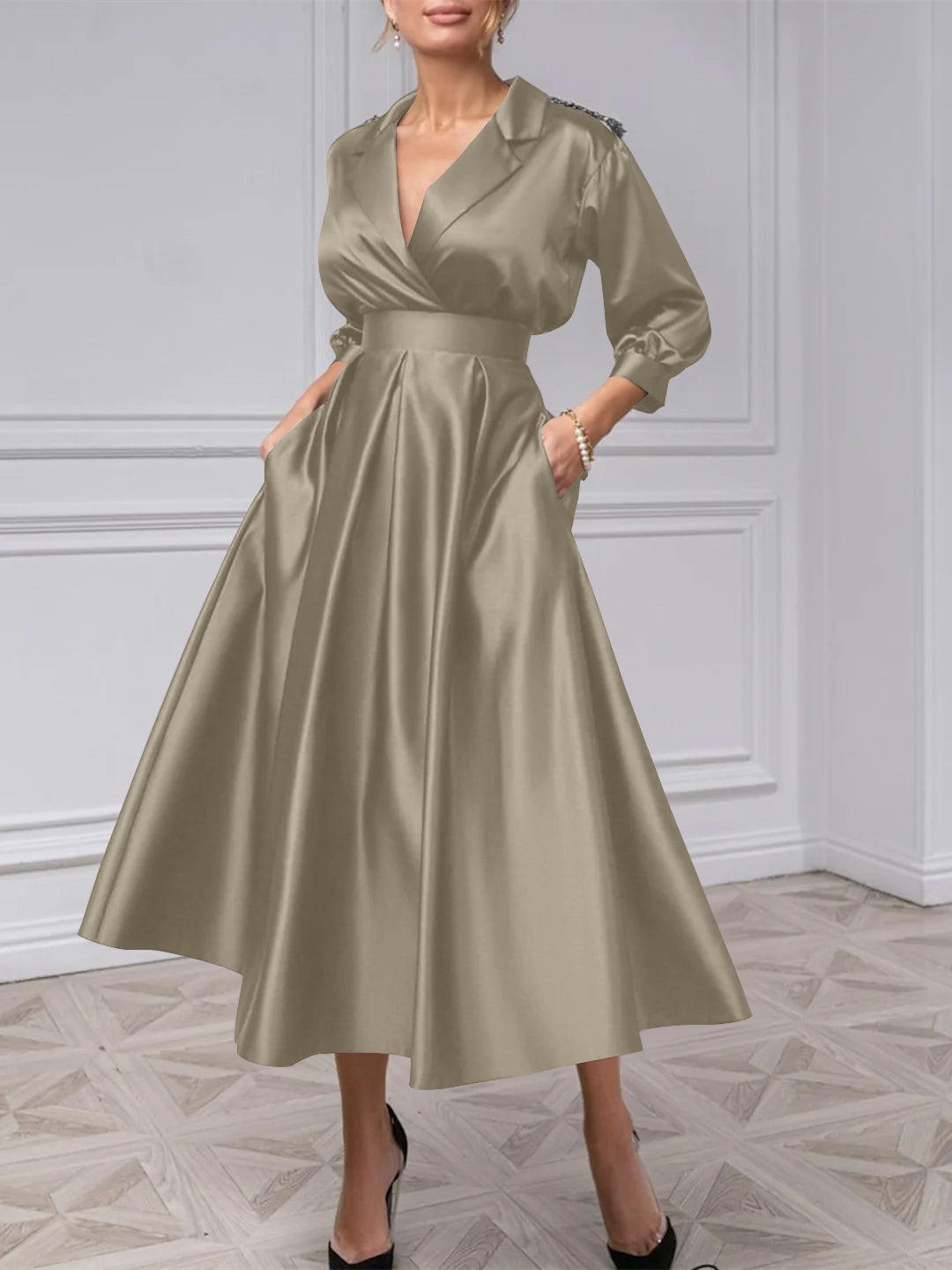 A-Line/Princess V-Neck 3/4 Sleeves Mother Of The Bride Dresses With Beading