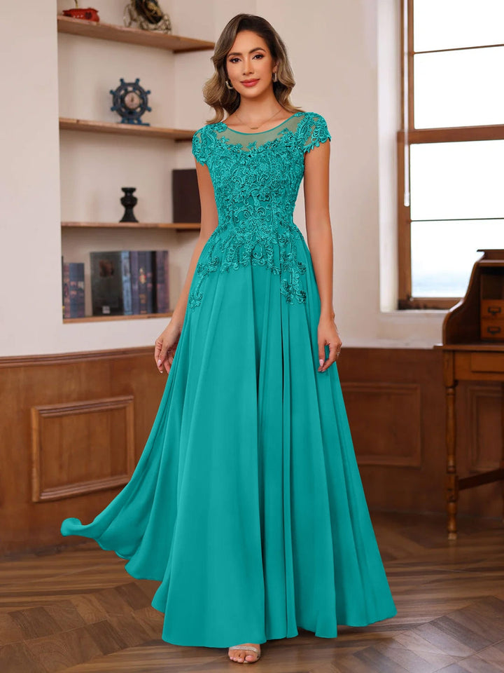 A-Line/Princess Scoop Neck Short Sleeves Floor-Length Mother of the Bride Dresses with Appliques