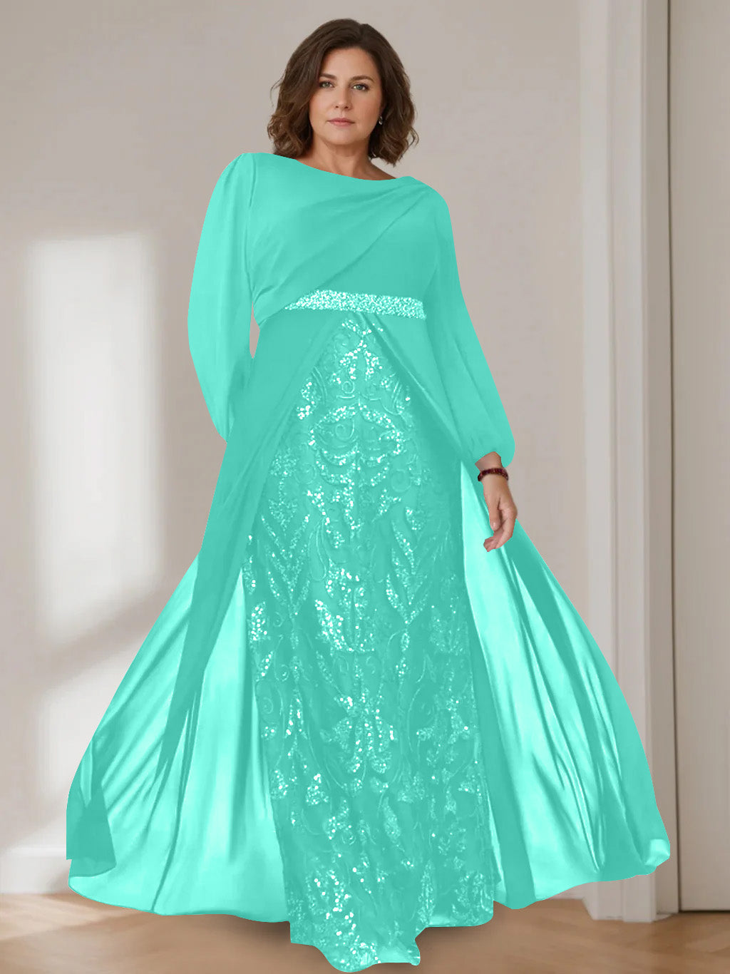A-Line/Princess Scoop Long Sleeves Floor-Length Plus Size Mother of the Bride Dresses with Sequins