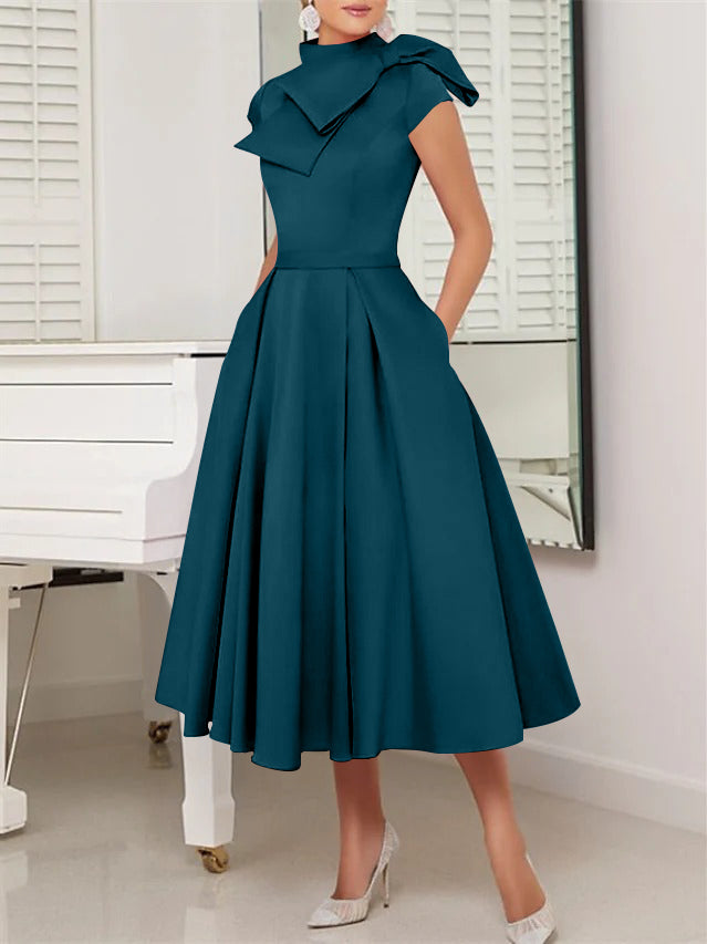 A-Line/Princess High Neck Short Sleeves Tea-Length Cocktail Dresses