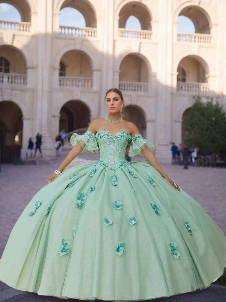 Ball Gown Sweetheart Strapless Sleeveless Floor-length Lace Tulle Long Formal Dresses with Sequins & Flowers