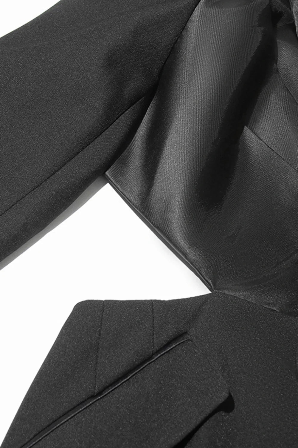 Women's Black Peak Lapel Cut-out Blazer