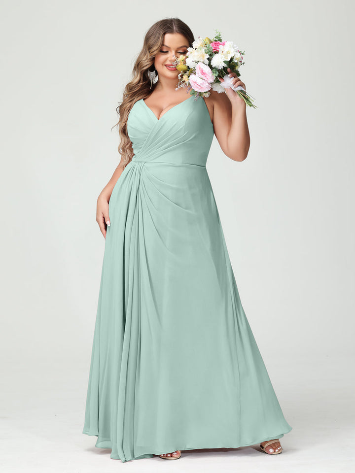 A-Line/Princess Spaghetti Straps Sleeveless Chiffon Plus Size Bridesmaid Dresses with Pockets & Split Side