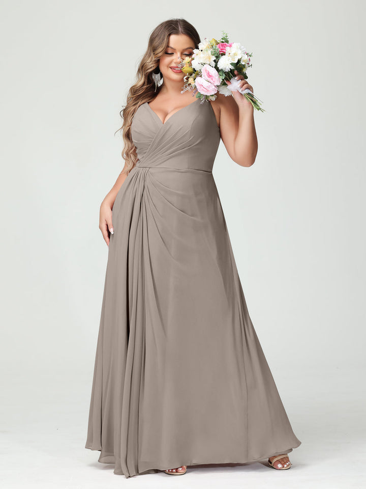 A-Line/Princess Spaghetti Straps Sleeveless Chiffon Plus Size Bridesmaid Dresses with Pockets & Split Side