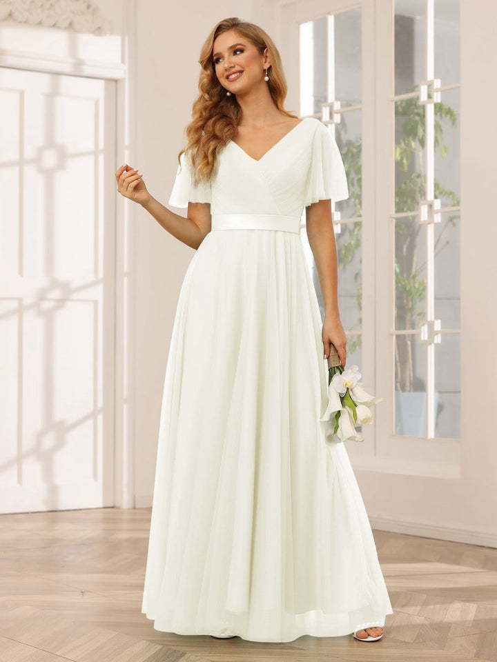 A-Line/Princess V-Neck Short Sleeves Floor-Length Long Bridesmaid Dresses with Lace