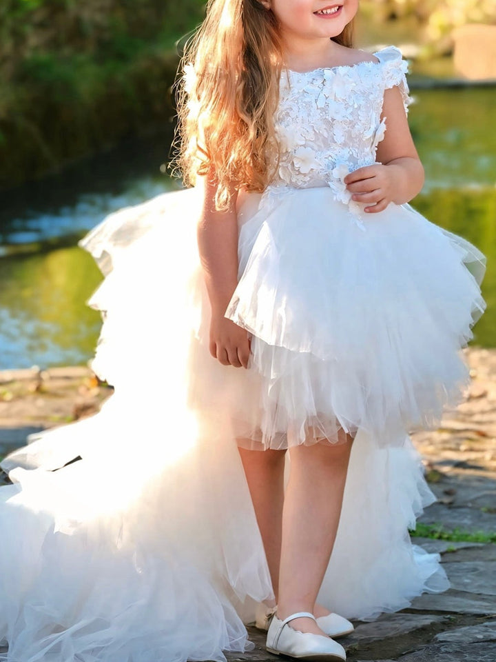 Ball Gown Off-the-Shoulder Sleeveless Flower Girl Dress With Lace Embroidery & Watteau Train