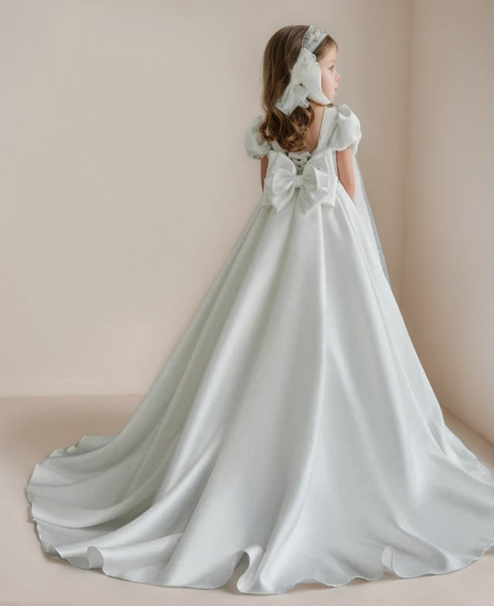 Ball-Gown Square Neckline Short Sleeves Sweep Train Flower Girl Dresses with Bows