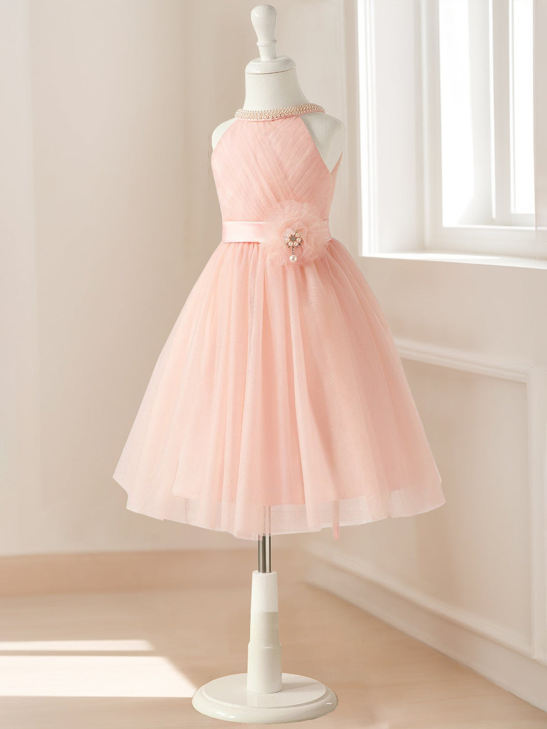 A-Line/Princess Halter Sleeveless Knee-Length Ruched Flower Girl Dresses with Sash & Pearls & Self-tie