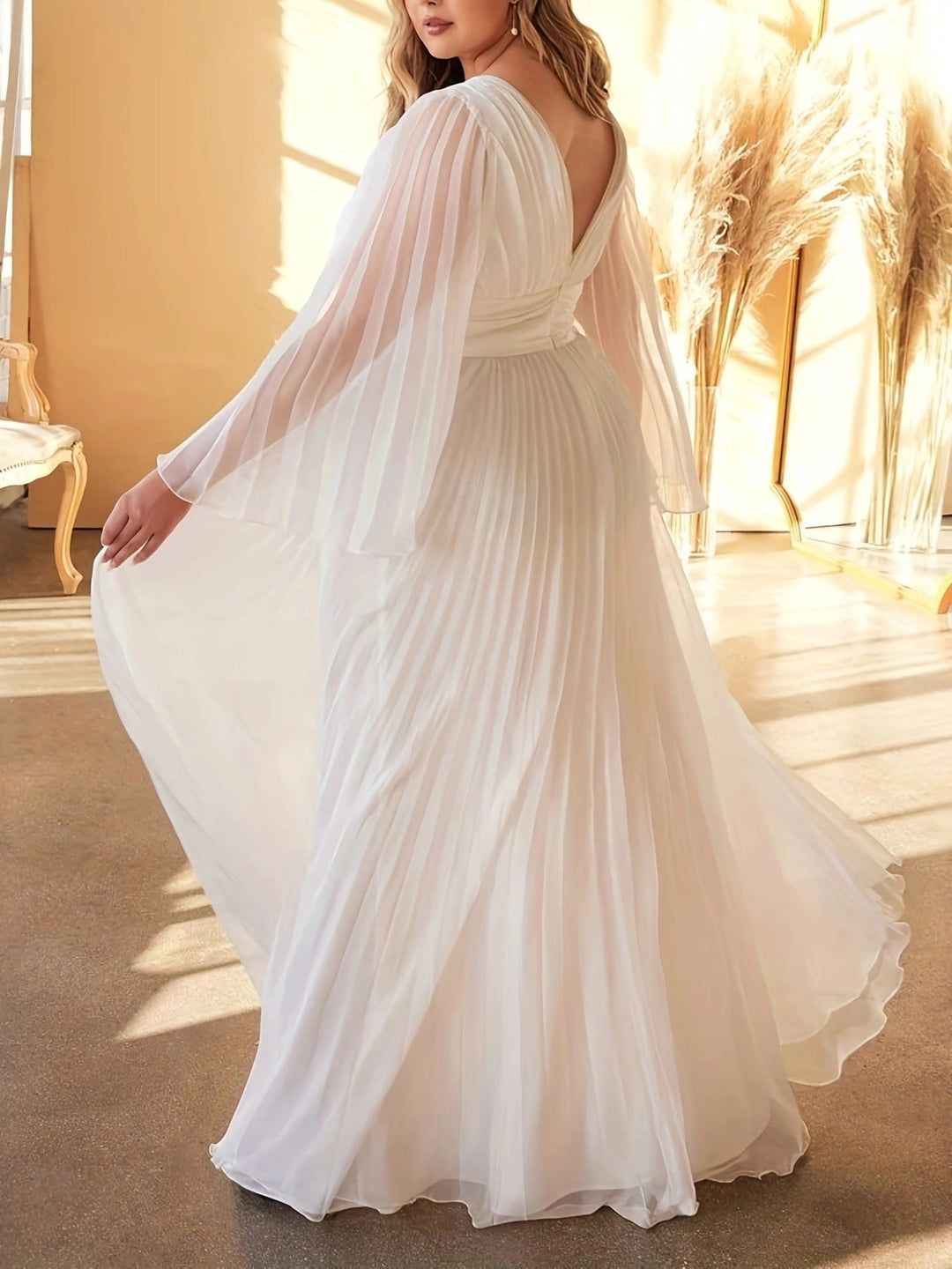 A-Line/Princess V-Neck Long Sleeves Floor-Length Wedding Guest Dresses with Pleats