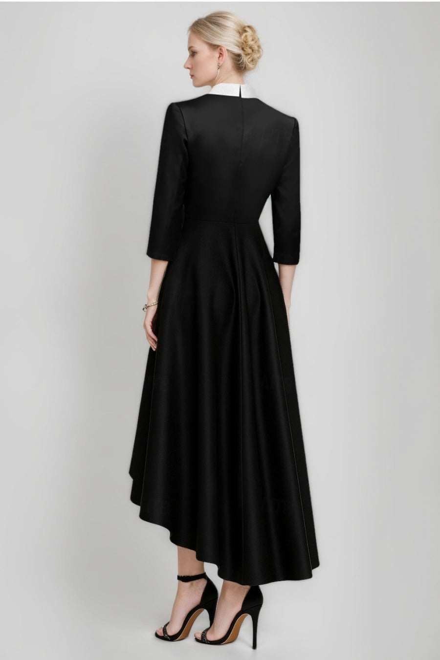 A-Line/Princess V-Neck Peaked Lapel 3/4 Sleeves Asymmetrical Mother of the Bride Dresses with Buttons