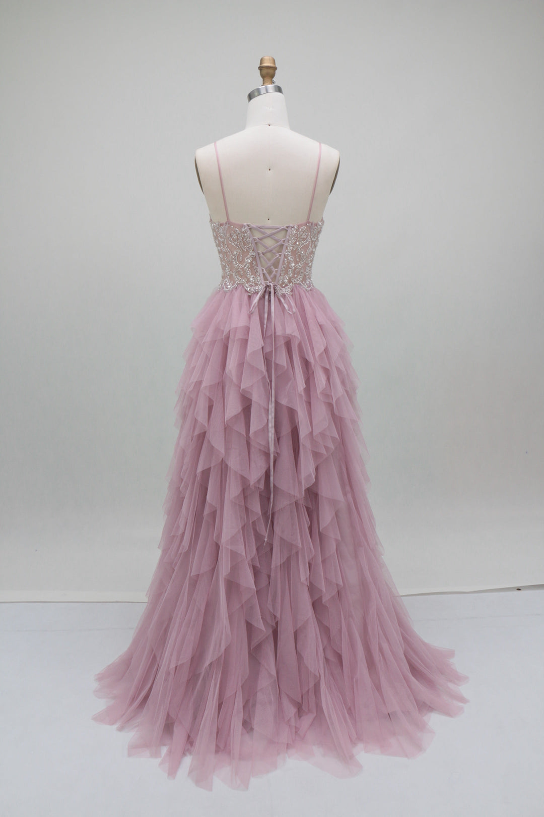 Sheath/Column V-Neck Formal Dresses Lace Sleeveless Sweep Train with Appliques