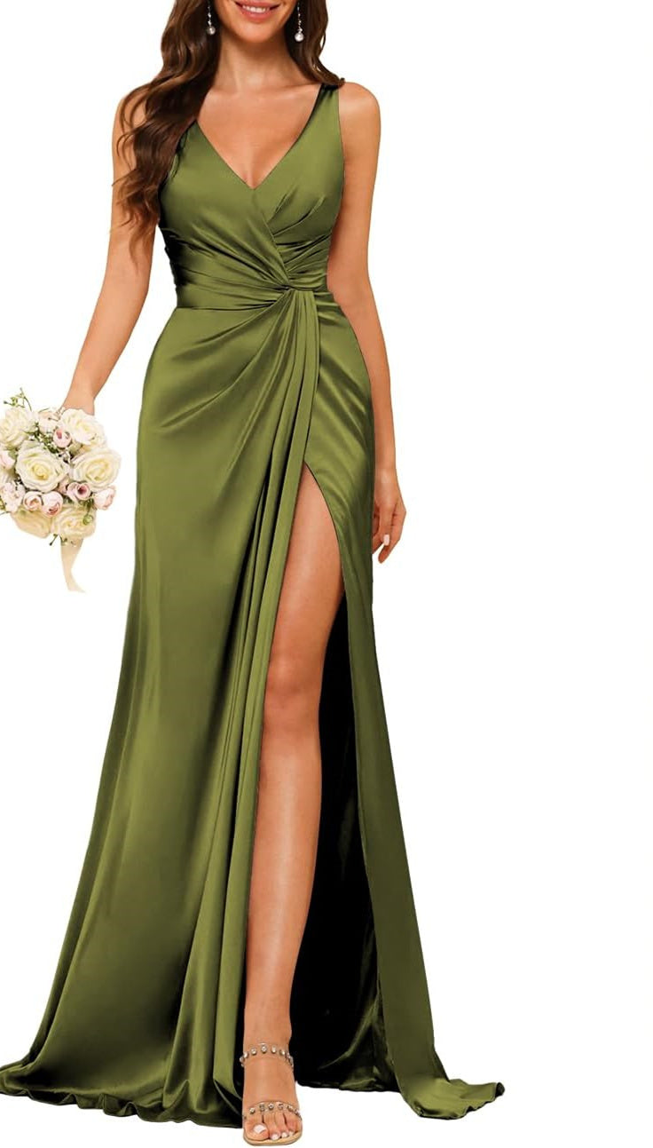 A-Line/Princess V Neck Sleeveless Floor-Length Bridesmaid Dresses with Split