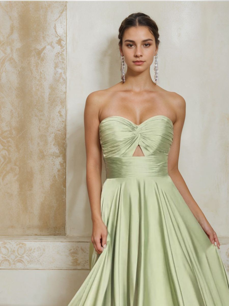 Sheath/Column Sweetheart Sleeveless Ruched Long Bridesmaid Dresses