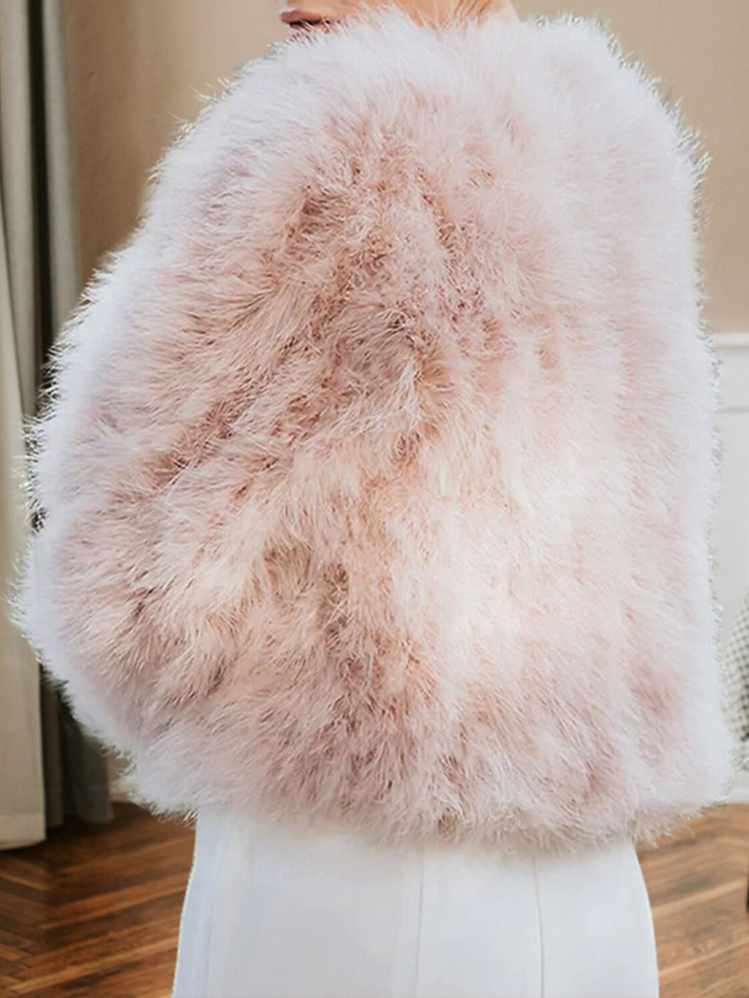 Women鈥榮 Pearl Pink Luxury Faux Fur Warm Bolero Wraps