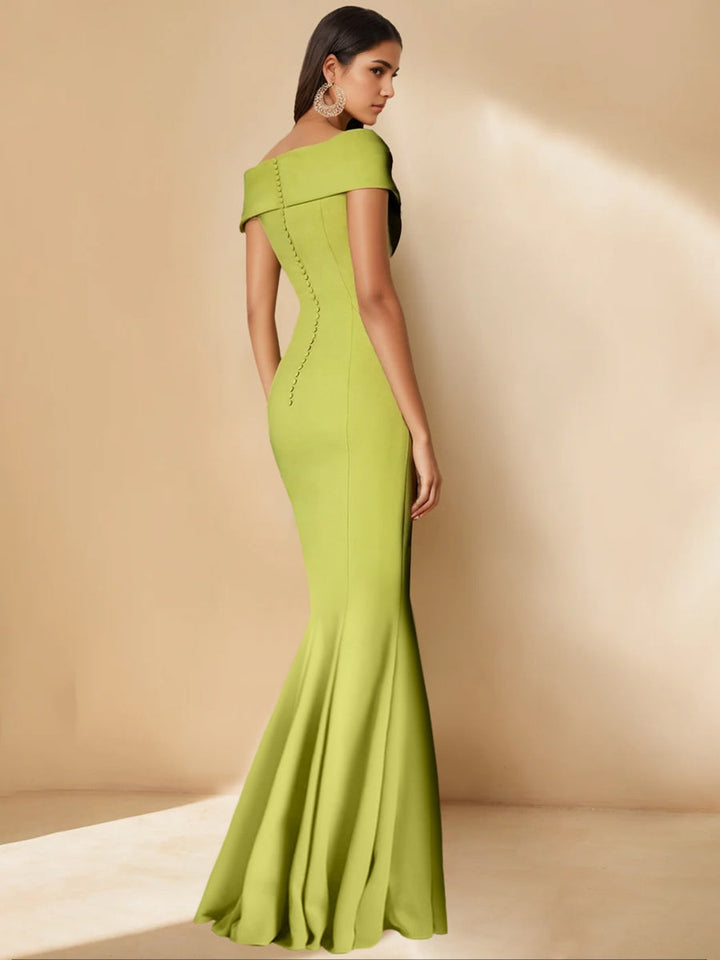 Trumpet/Mermaid Off-the-Shoulder Minimalist Mother of the Bride Dresses with Detachable Flower