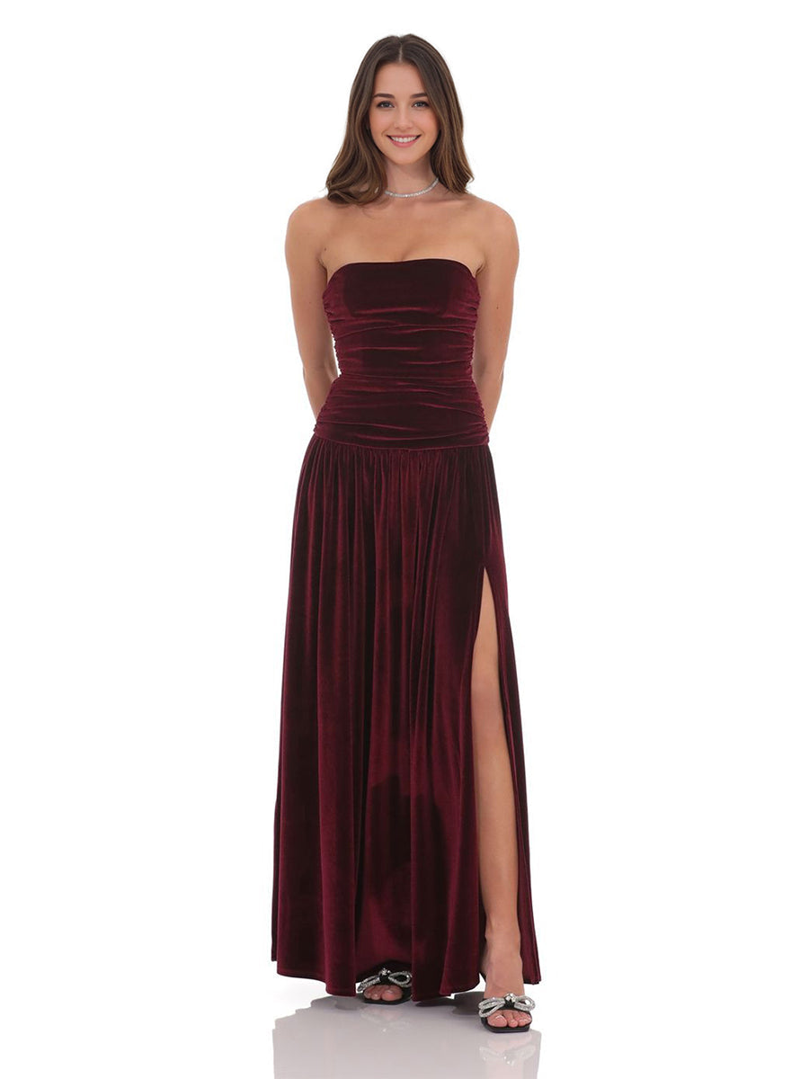 A-Line/Princess Strapless Sleeveless Velvet Ruched Evening Dresses with Pleats