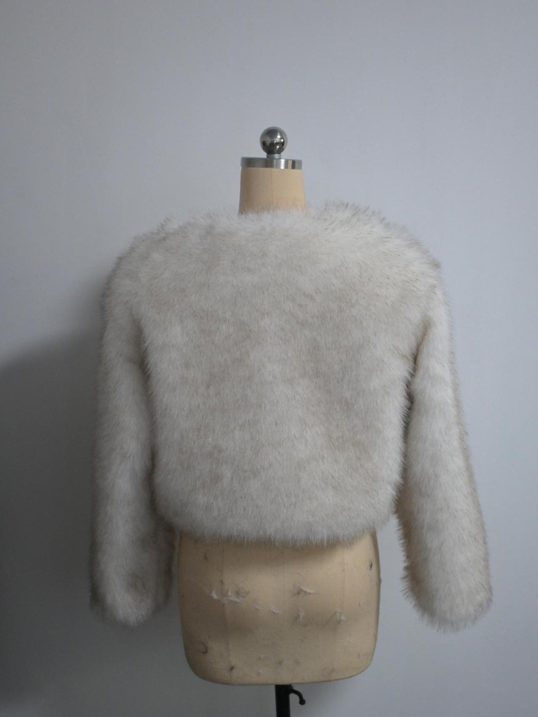Women鈥檚 Fluffy Faux Fur Long Sleeves Winter Warm Cropped Jackets